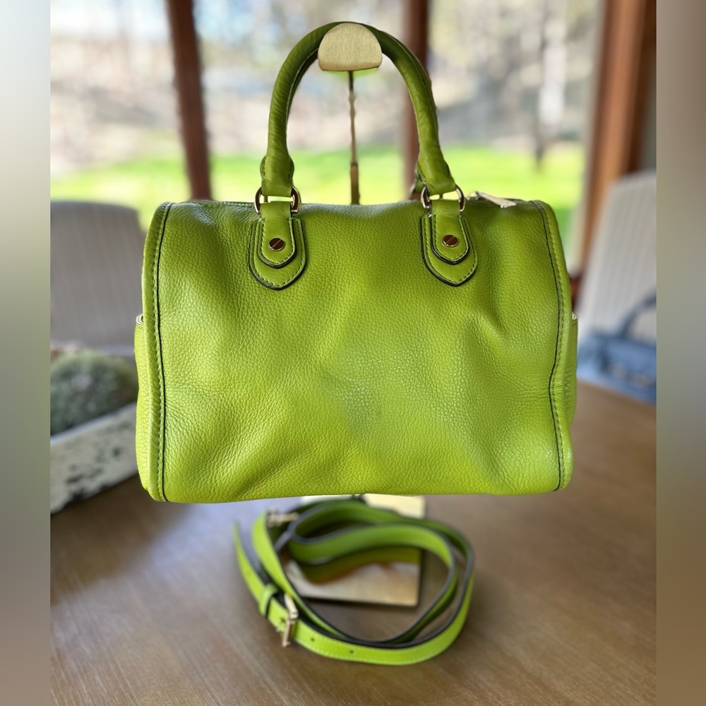 Michael Kors | rare vintage lime green leather satchel bag shoulder strap - Picture 2 of 5